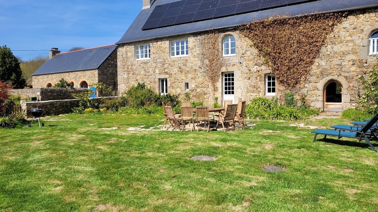 Photo of Outdoor in Plougrescant