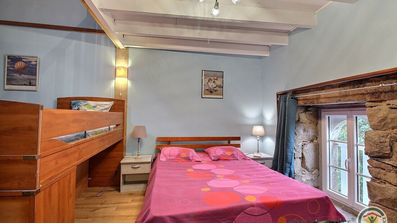 Photo of Bedroom in Plougrescant