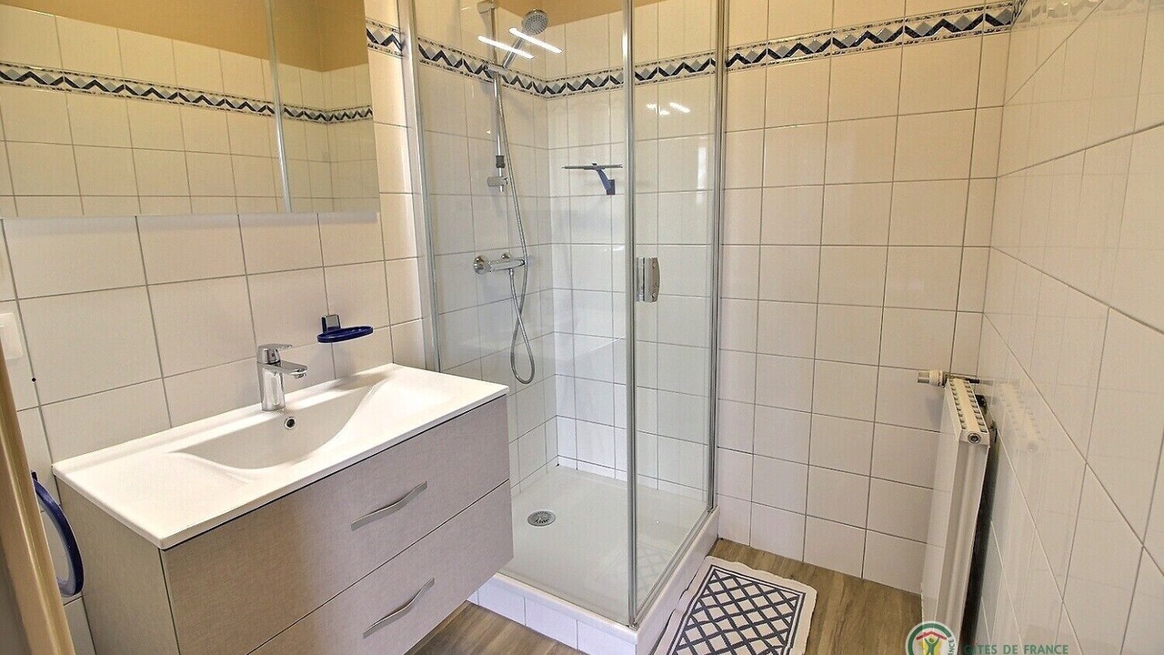 Photo of Bathroom in Pleudaniel