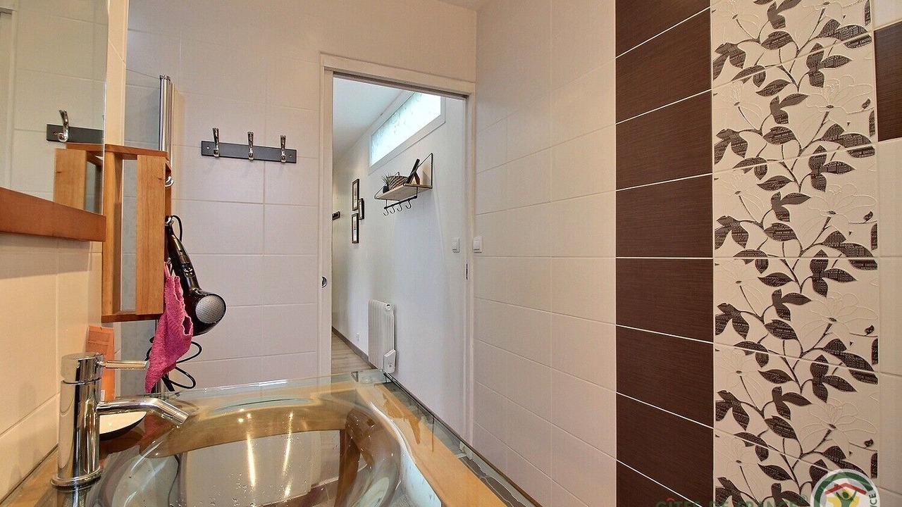 Photo of Bathroom in Etables-sur-Mer