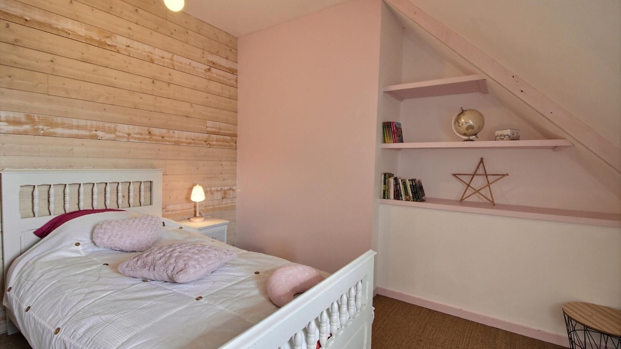 Photo of Bedroom in Lezardrieux
