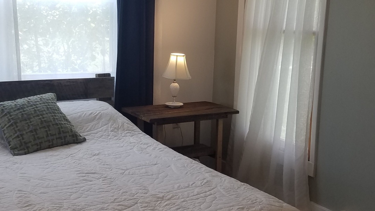 Photo of Bedroom in Stokes