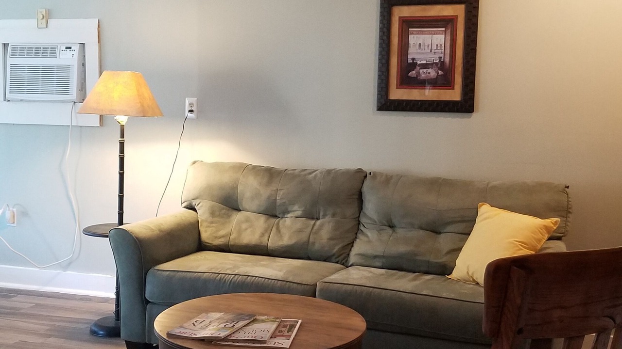 Photo of Livingroom in Stokes
