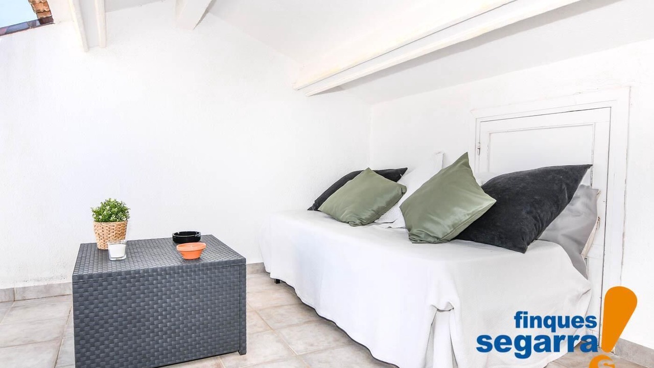 Photo of Bedroom in El Roc de Sant Gaieta