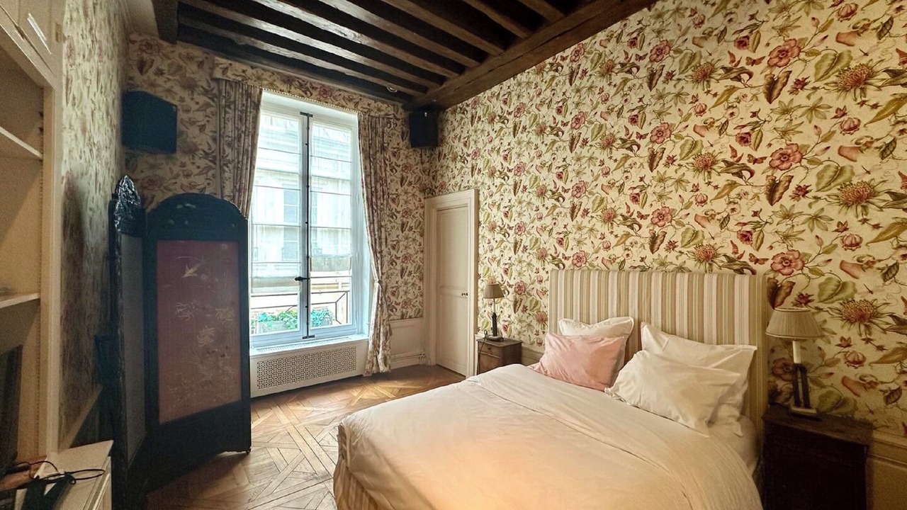 Photo of Bedroom in Quartier de la Monnaie
