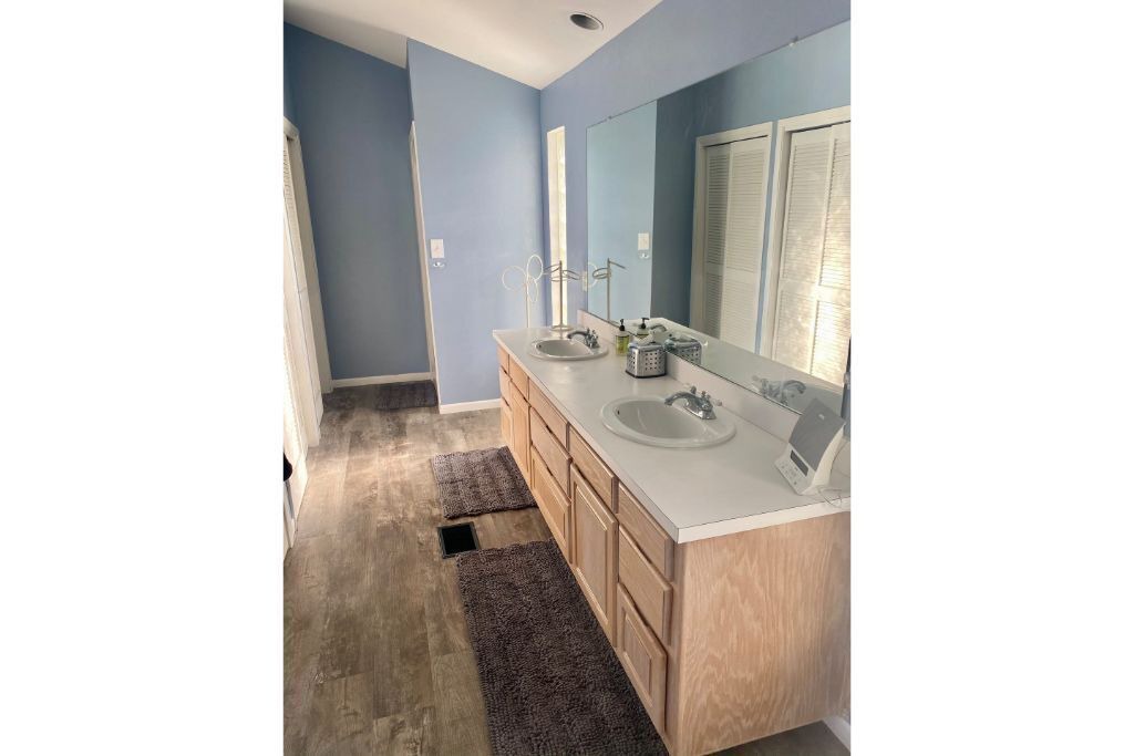 Photo of Bathroom in Brownwood
