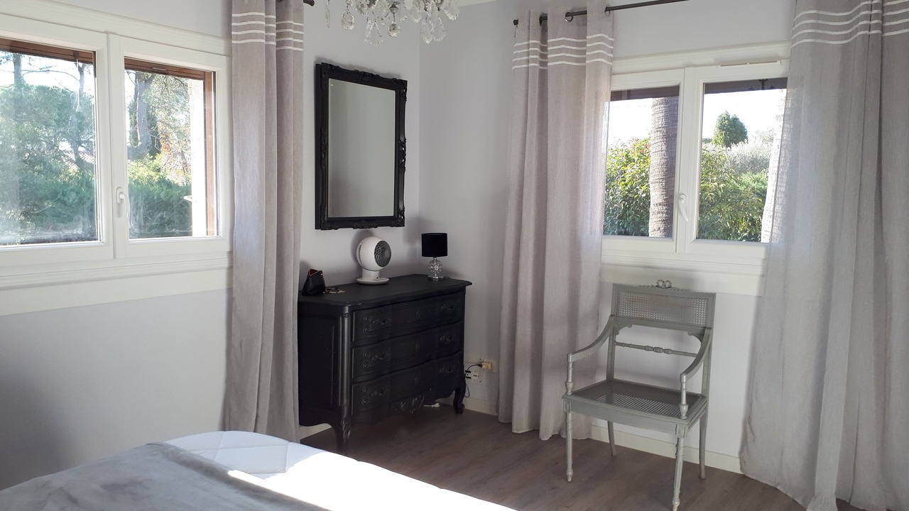 Photo of Bedroom in Valescure