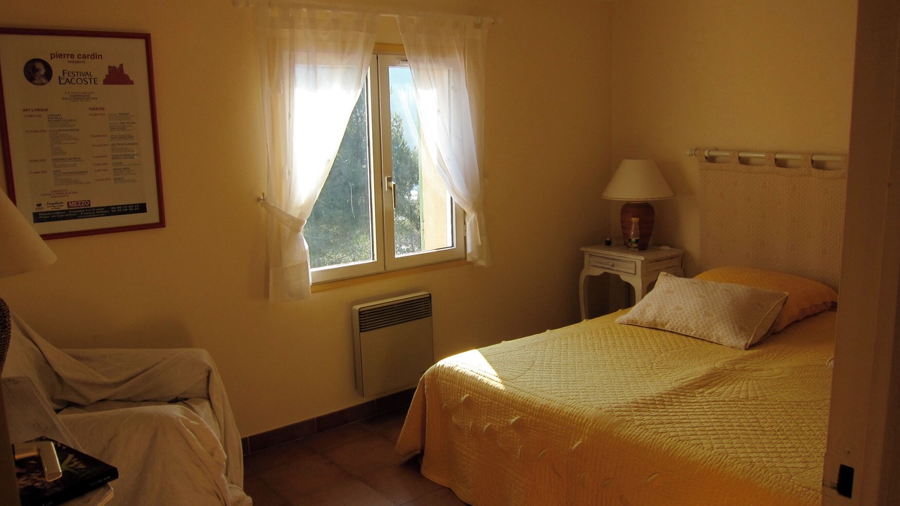 Photo of Bedroom in Menerbes