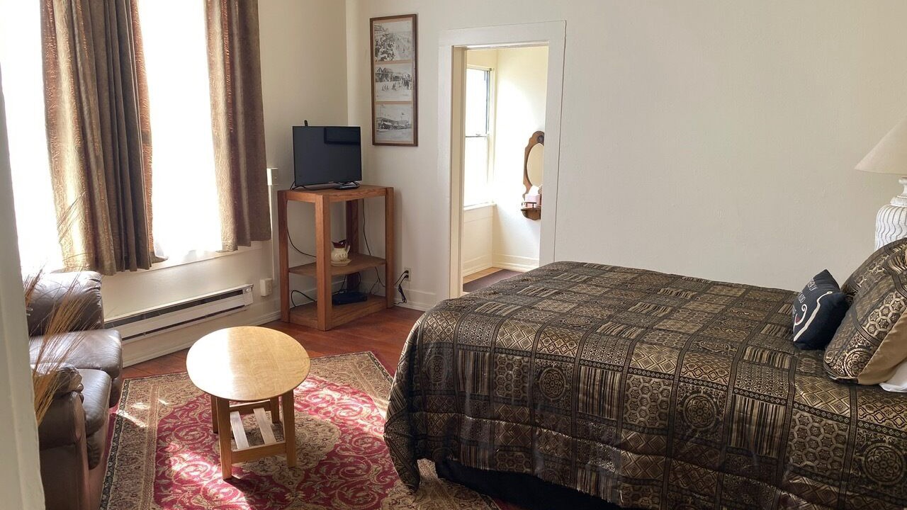 Photo of Bedroom in Crescent City