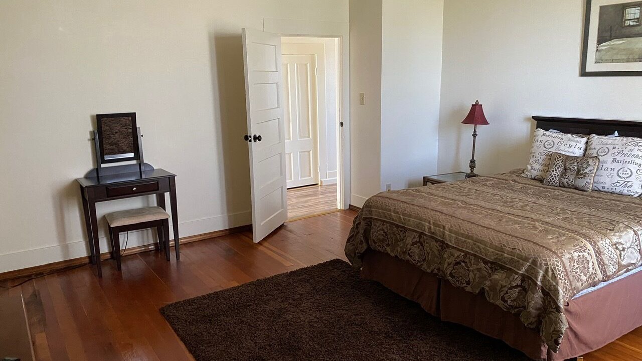 Photo of Bedroom in Crescent City