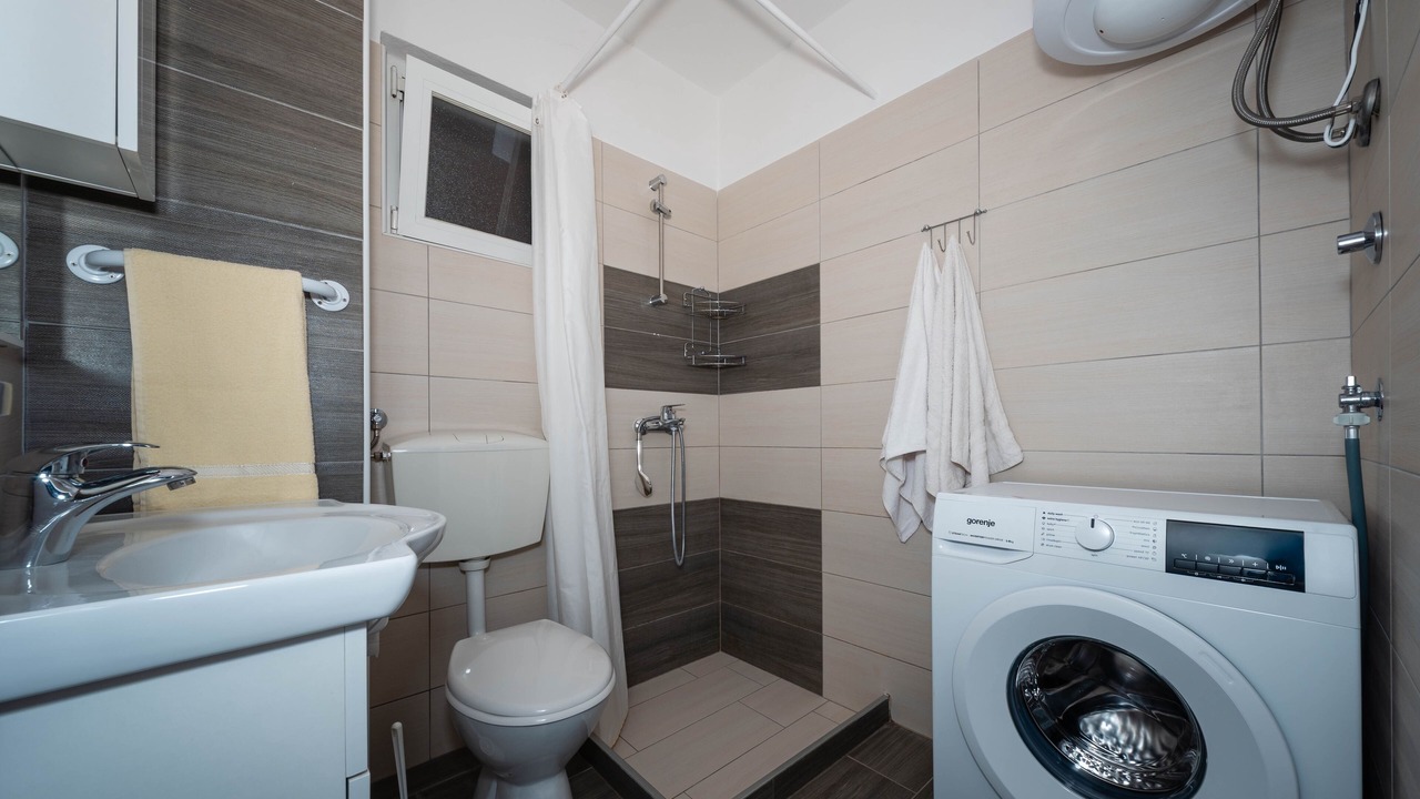 Photo of Bathroom in Pag