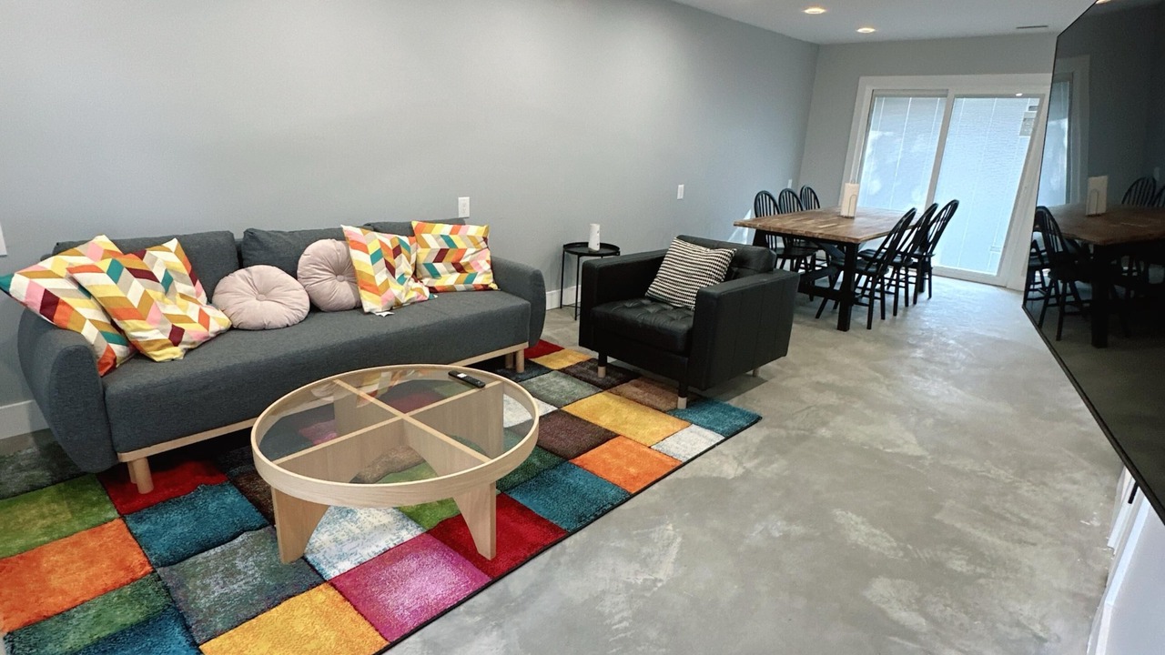 Photo of Livingroom in Carrboro