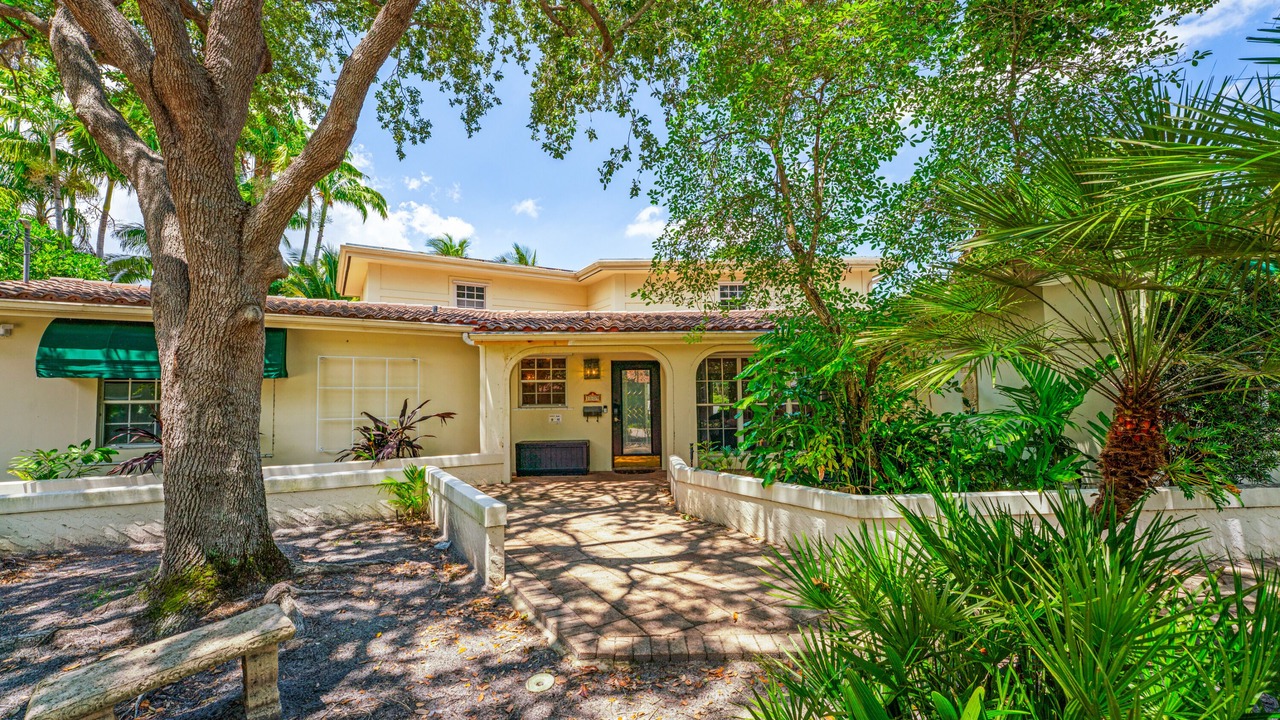 Photo of Outdoor in Oakland Park