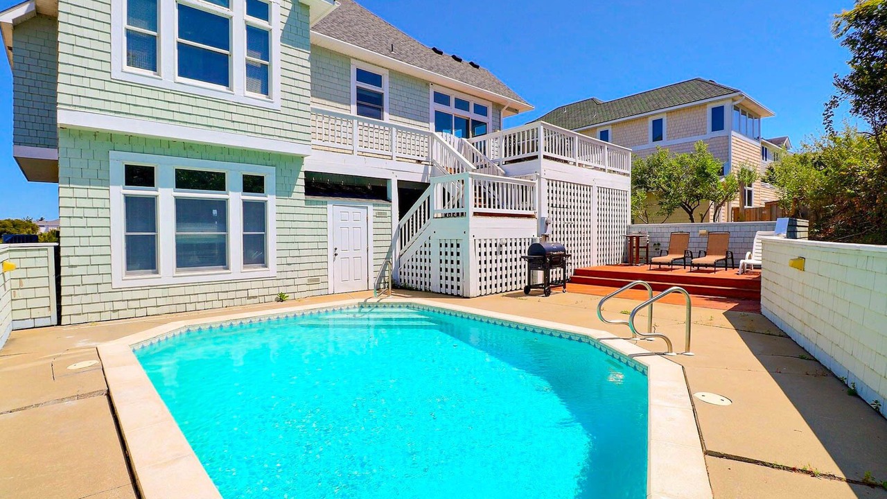 Photo of Outdoor in Monteray Shores