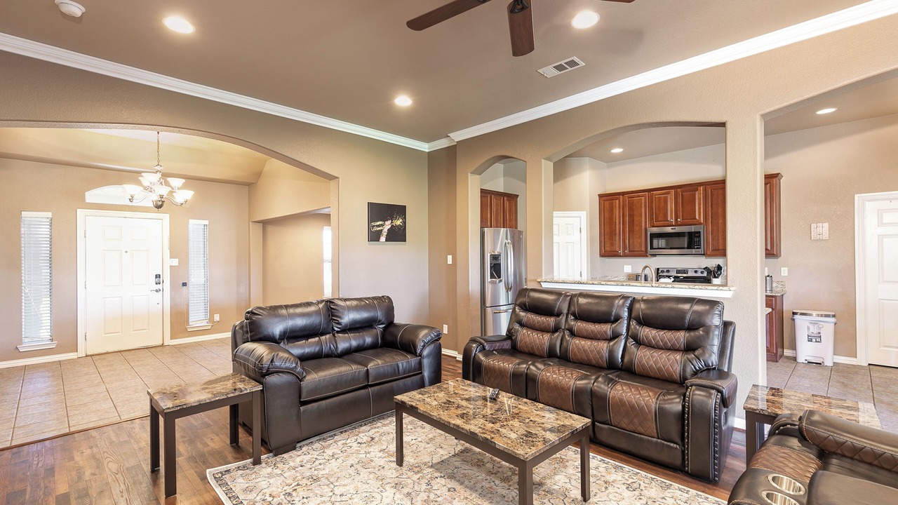Photo of Livingroom in Forney