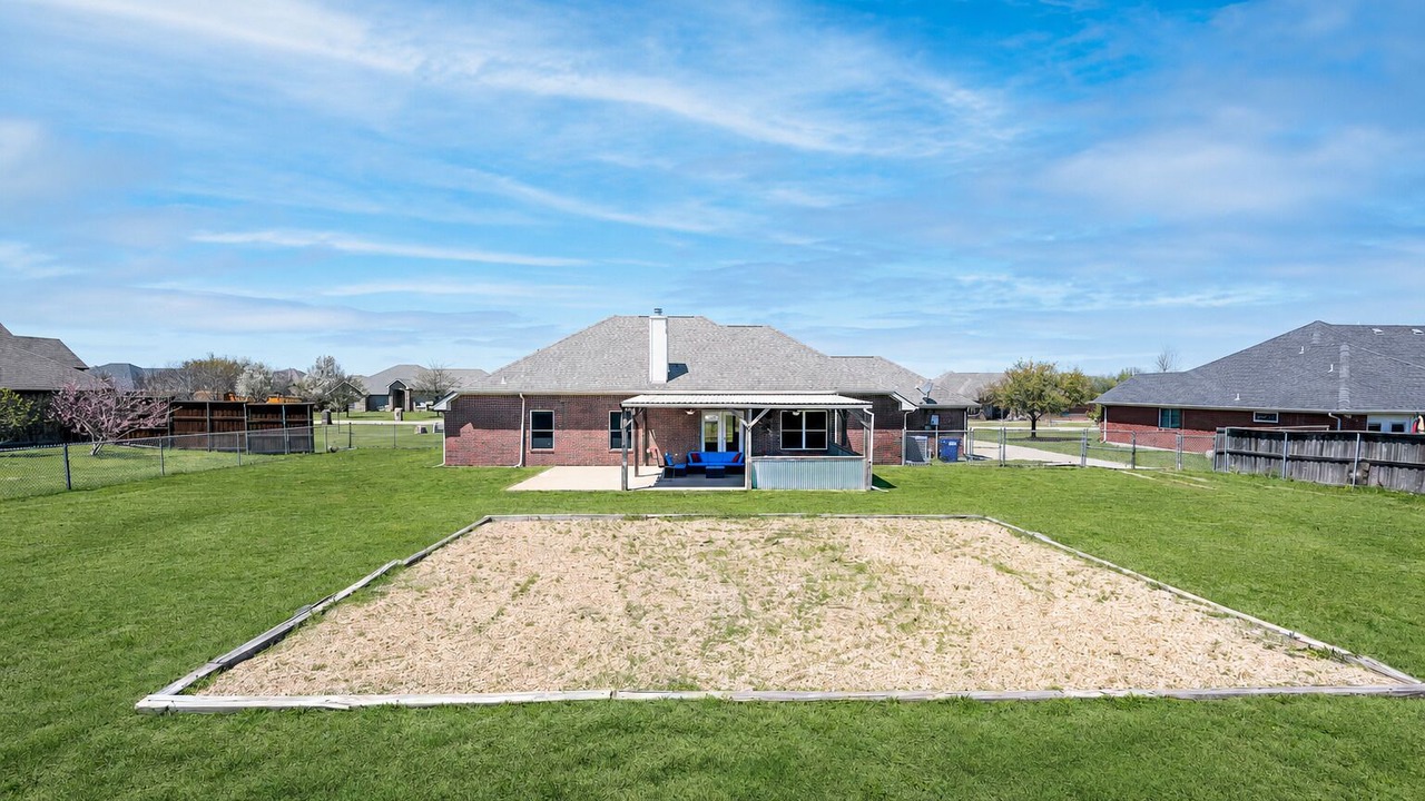 Photo of Outdoor in Forney