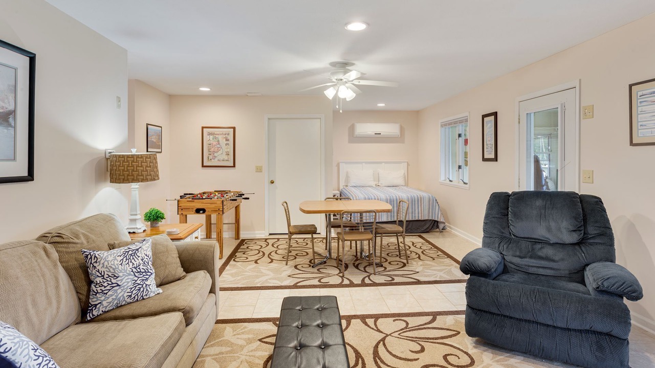 Photo of Bedroom in Colington Harbour