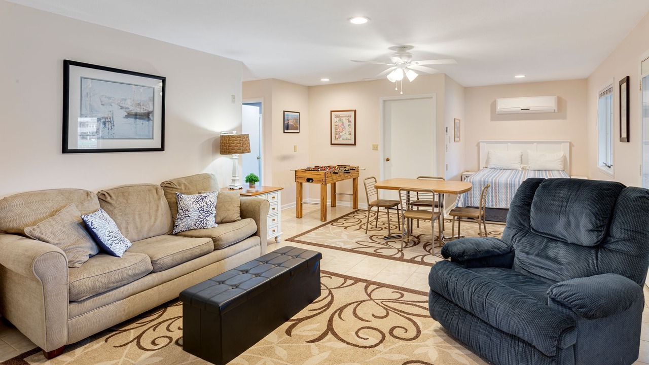 Photo of Bedroom in Colington Harbour