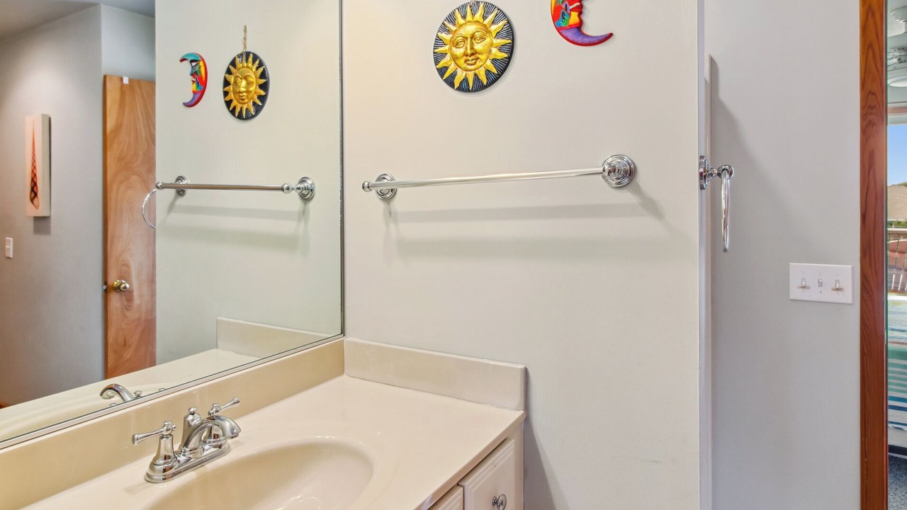 Photo of Bathroom in Colington Harbour