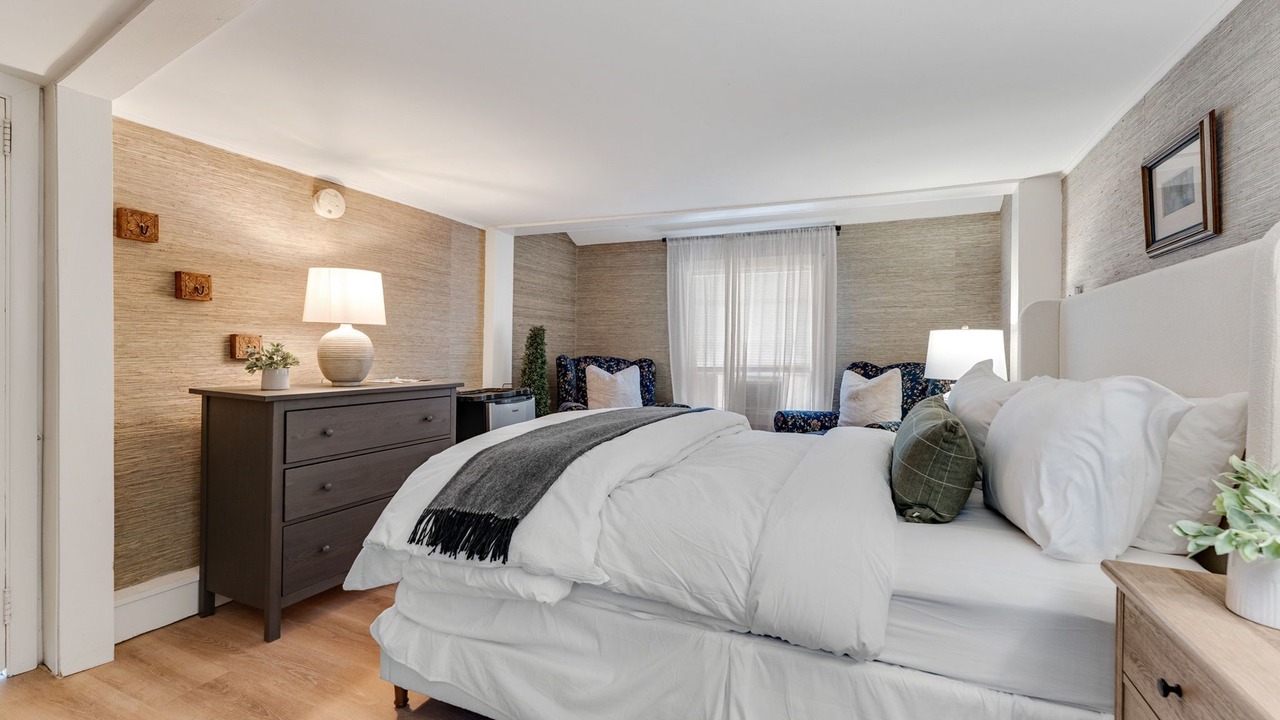 Photo of Bedroom in Mendon