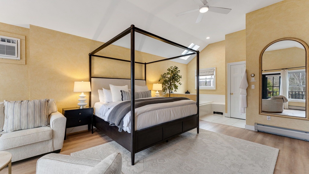 Photo of Bedroom in Mendon