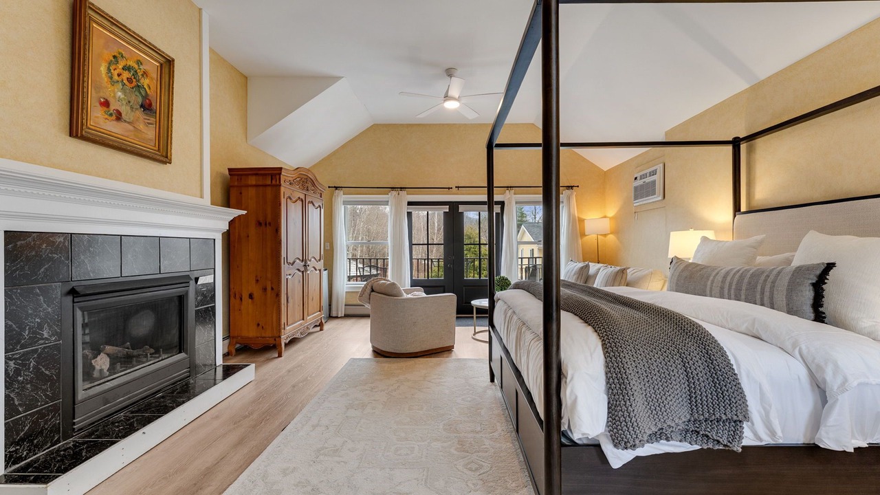 Photo of Bedroom in Mendon