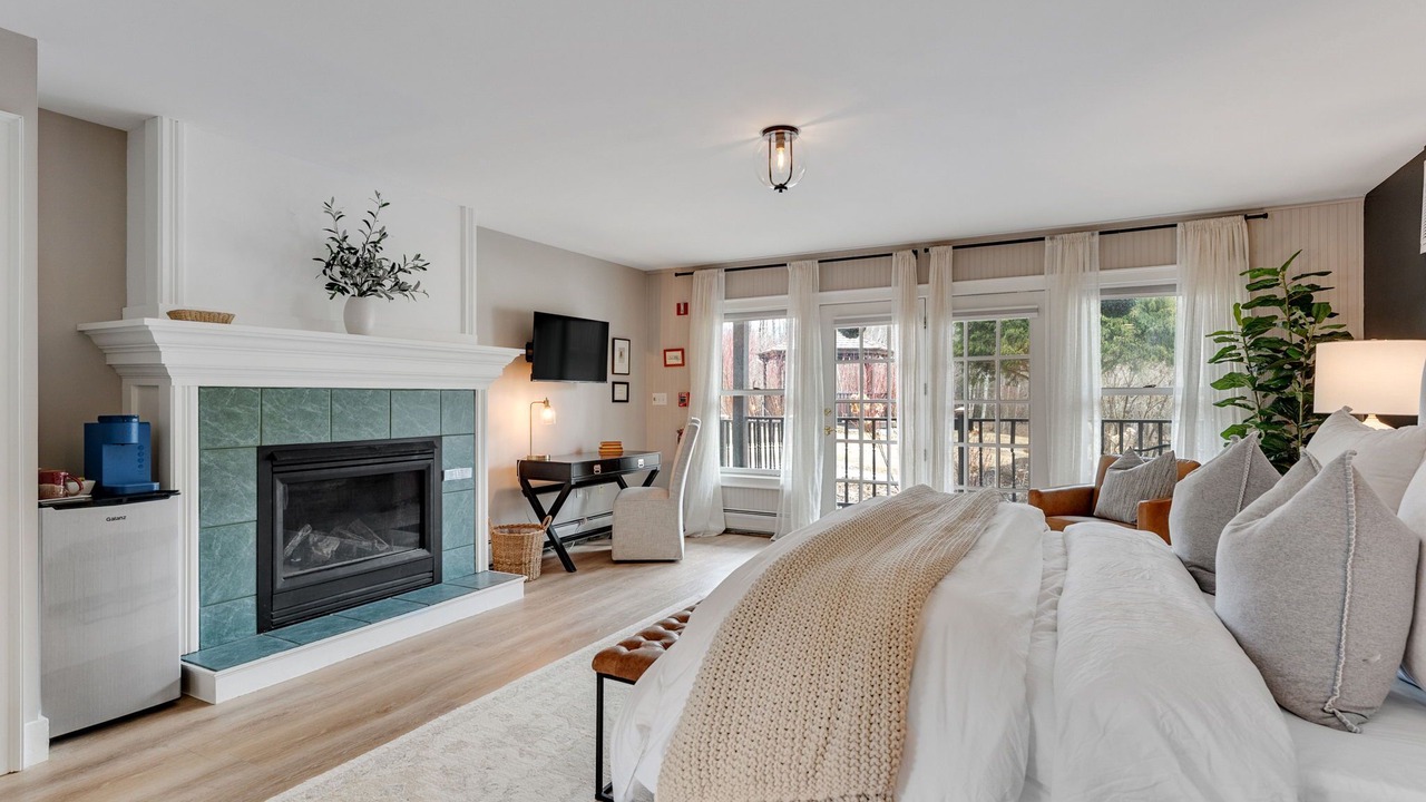 Photo of Bedroom in Mendon