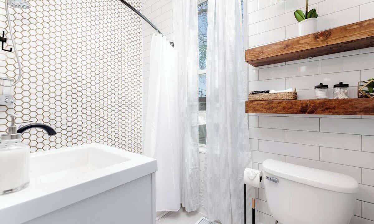 Photo of Bathroom in Benton Park West