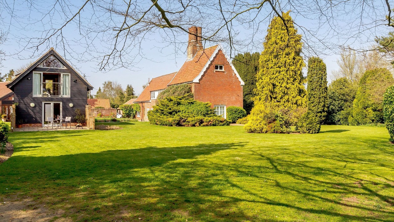 Photo of Outdoor in Banham