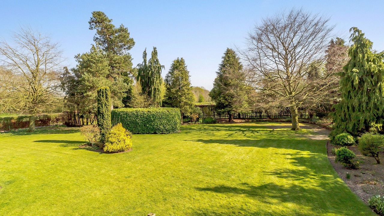 Photo of Outdoor in Banham