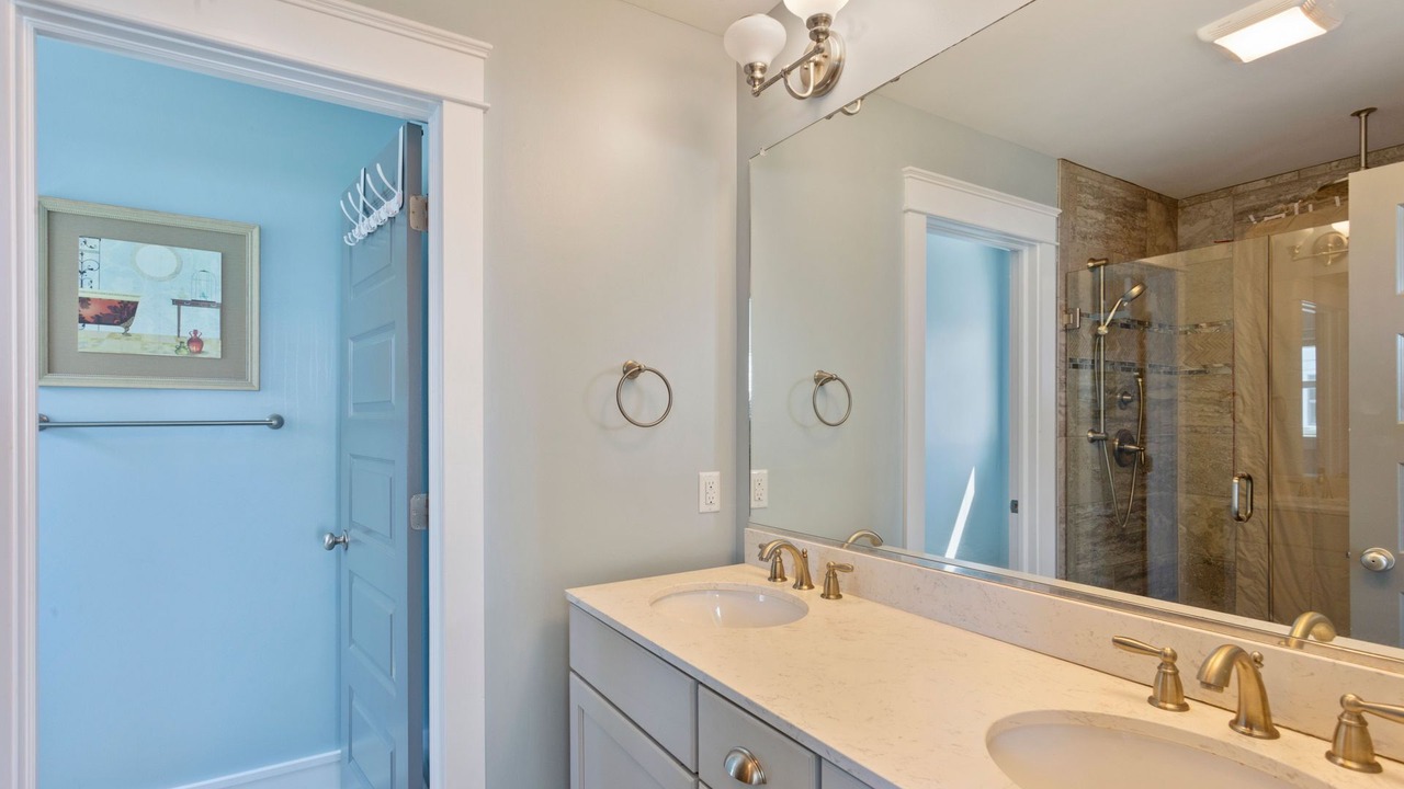 Photo of Bathroom in Ocean Sands
