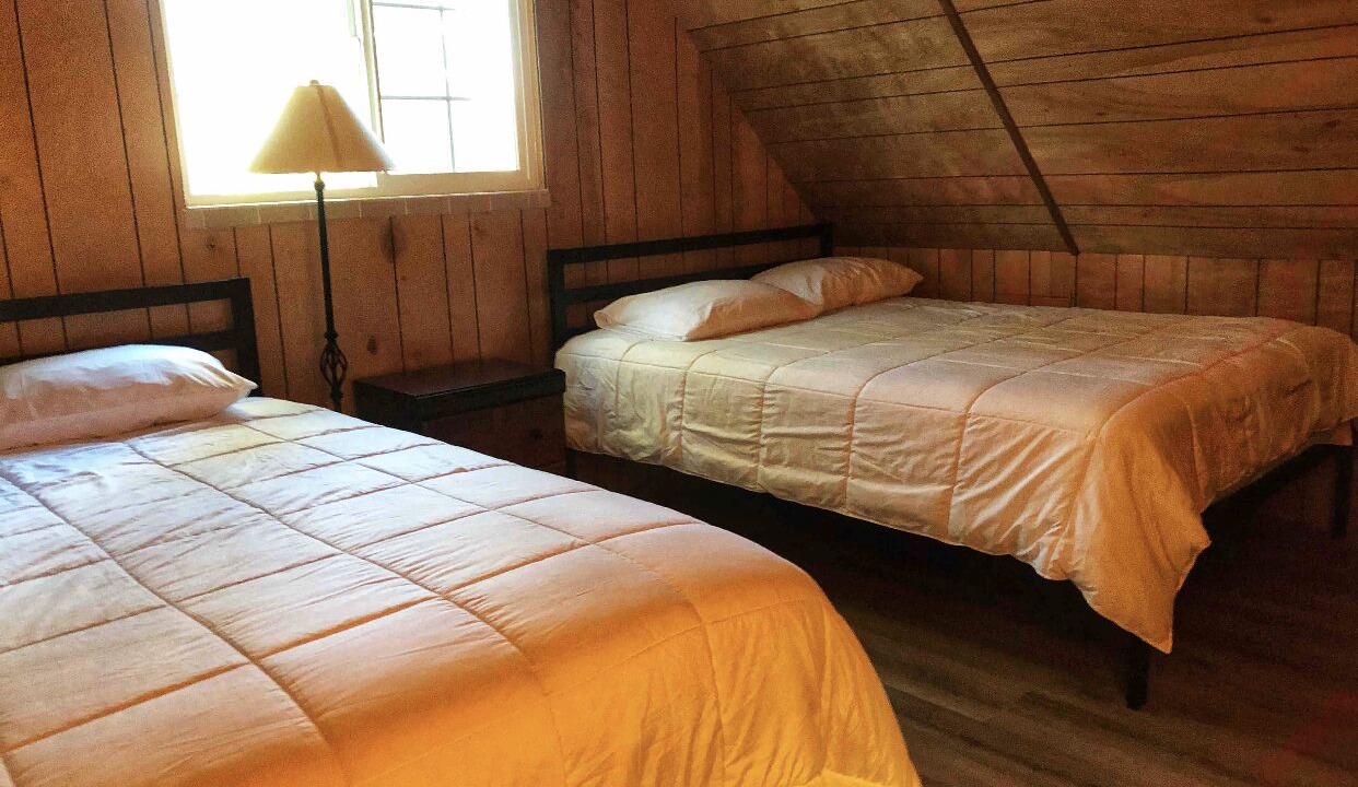Photo of Bedroom in Shaver Lake