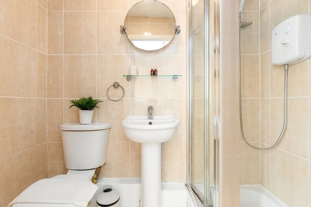Photo of Bathroom in Bayswater