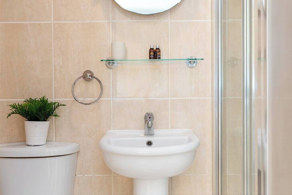 Photo of Bathroom in Bayswater