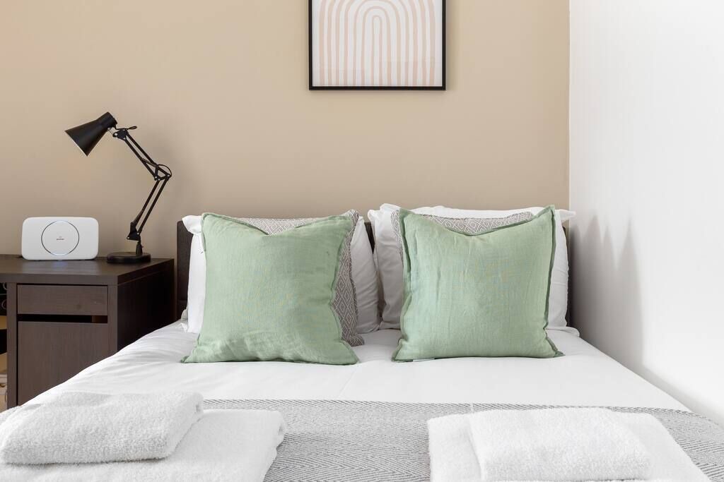 Photo of Bedroom in Bayswater