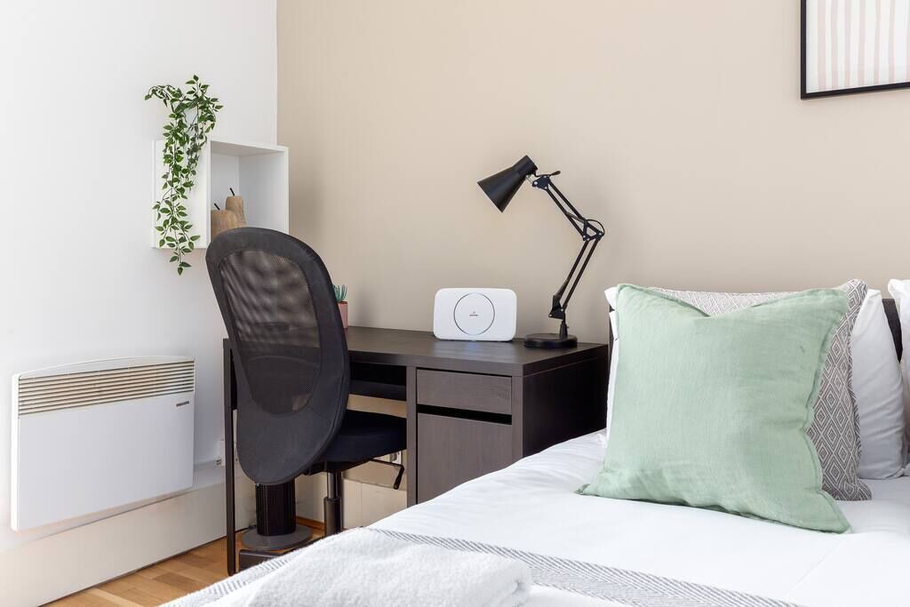 Photo of Bedroom in Bayswater