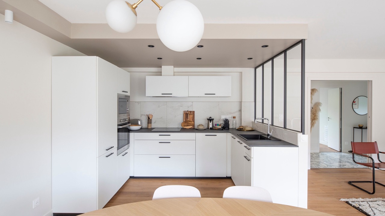 Photo of Kitchen in Thabor - Saint-Helier