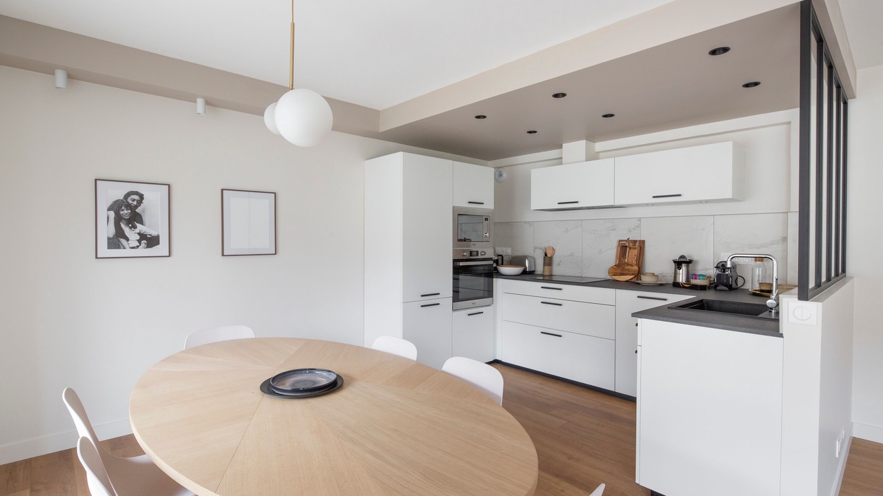 Photo of Kitchen in Thabor - Saint-Helier