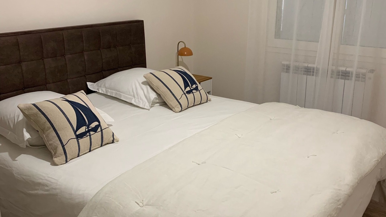 Photo of Bedroom in Gujan-Mestras