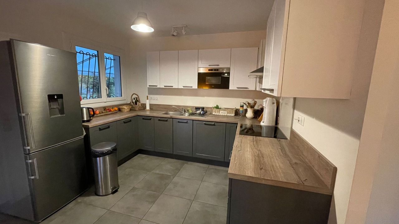 Photo of Kitchen in Sainte-Eulalie-en-Born