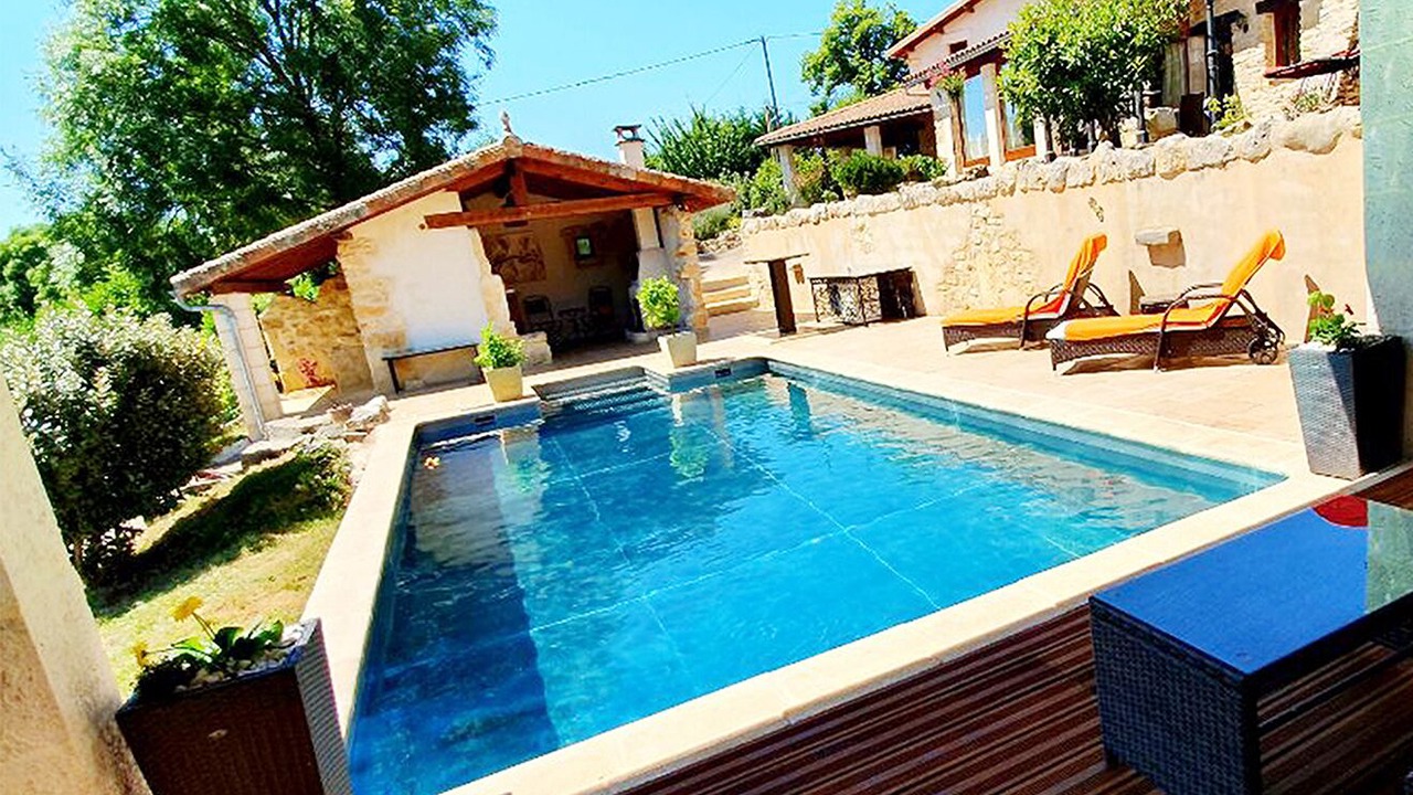 Photo of Outdoor in Saint-Jean-de-Cole