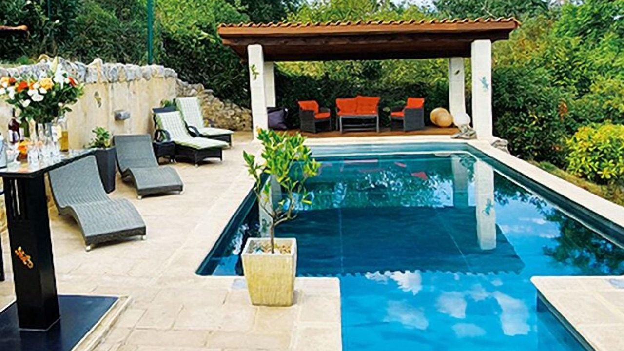 Photo of Outdoor in Saint-Jean-de-Cole