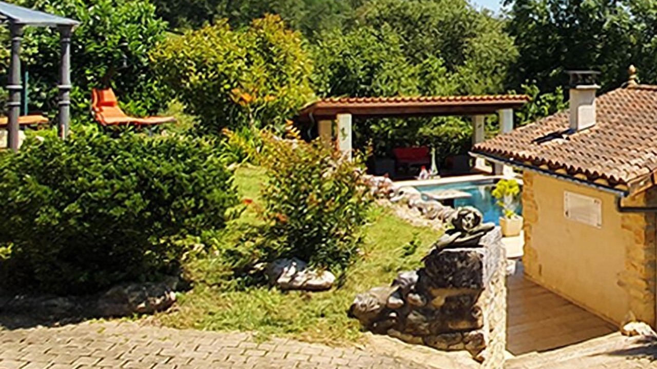 Photo of Outdoor in Saint-Jean-de-Cole