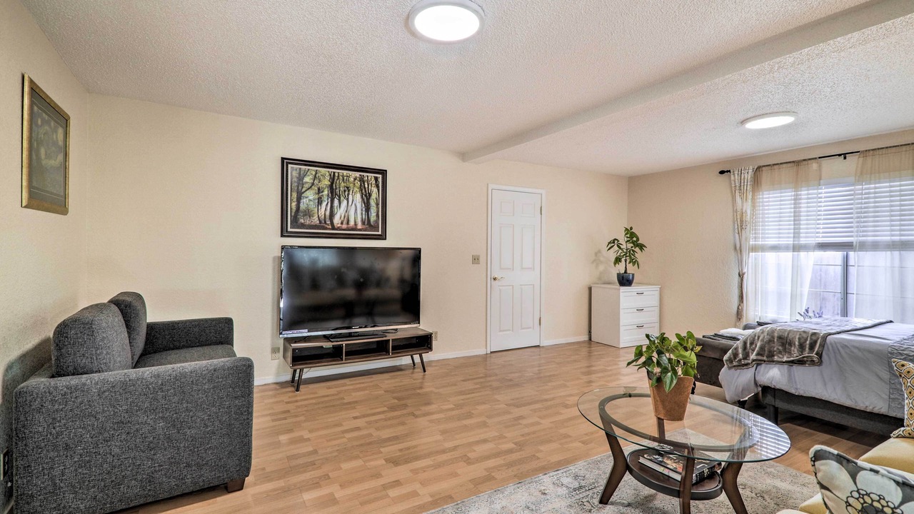 Photo of Others in Sequoyah