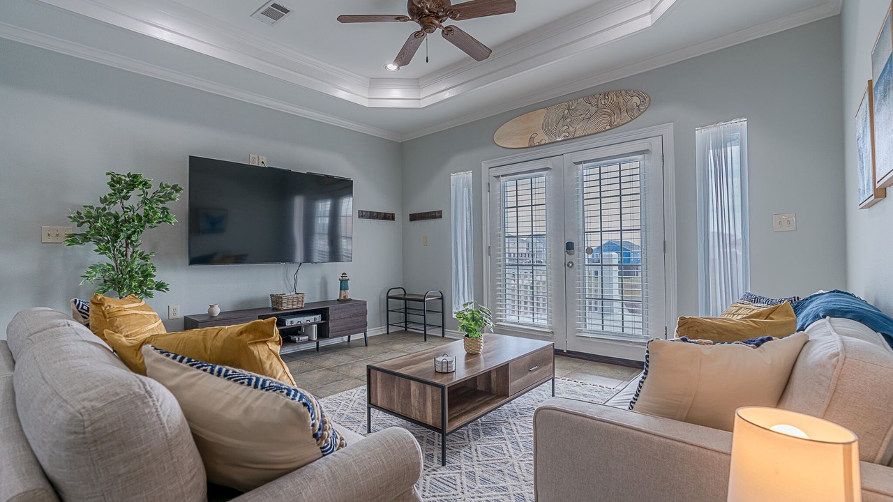 Photo of Livingroom in Crystal Beach