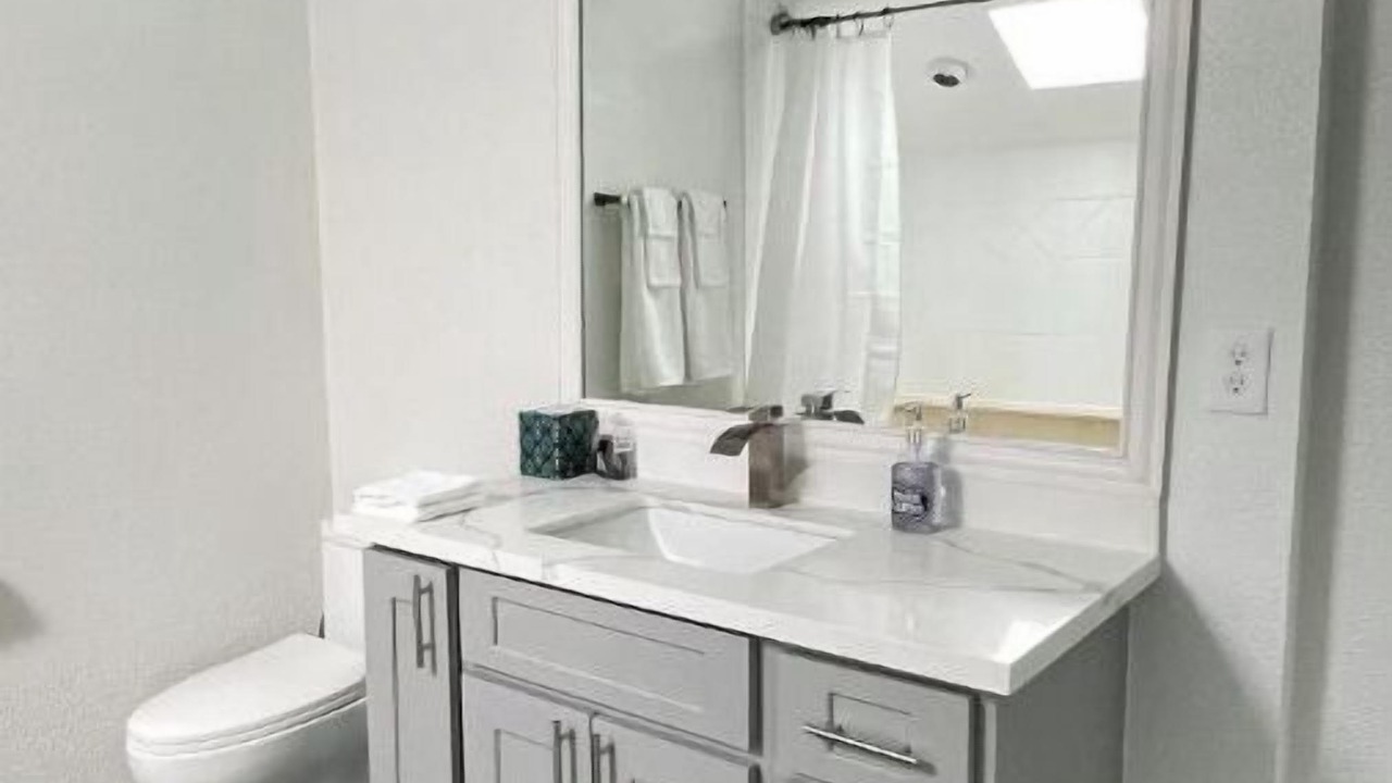 Photo of Bathroom in Seven Coves