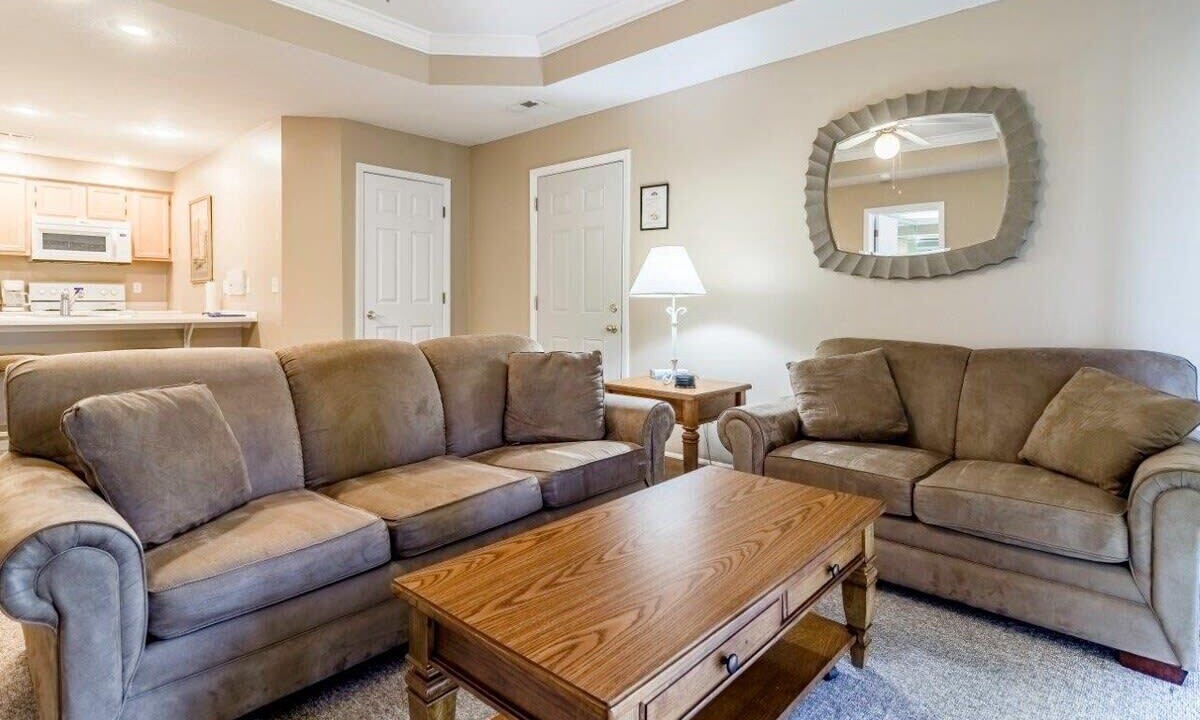 Photo of Livingroom in Village of Four Seasons