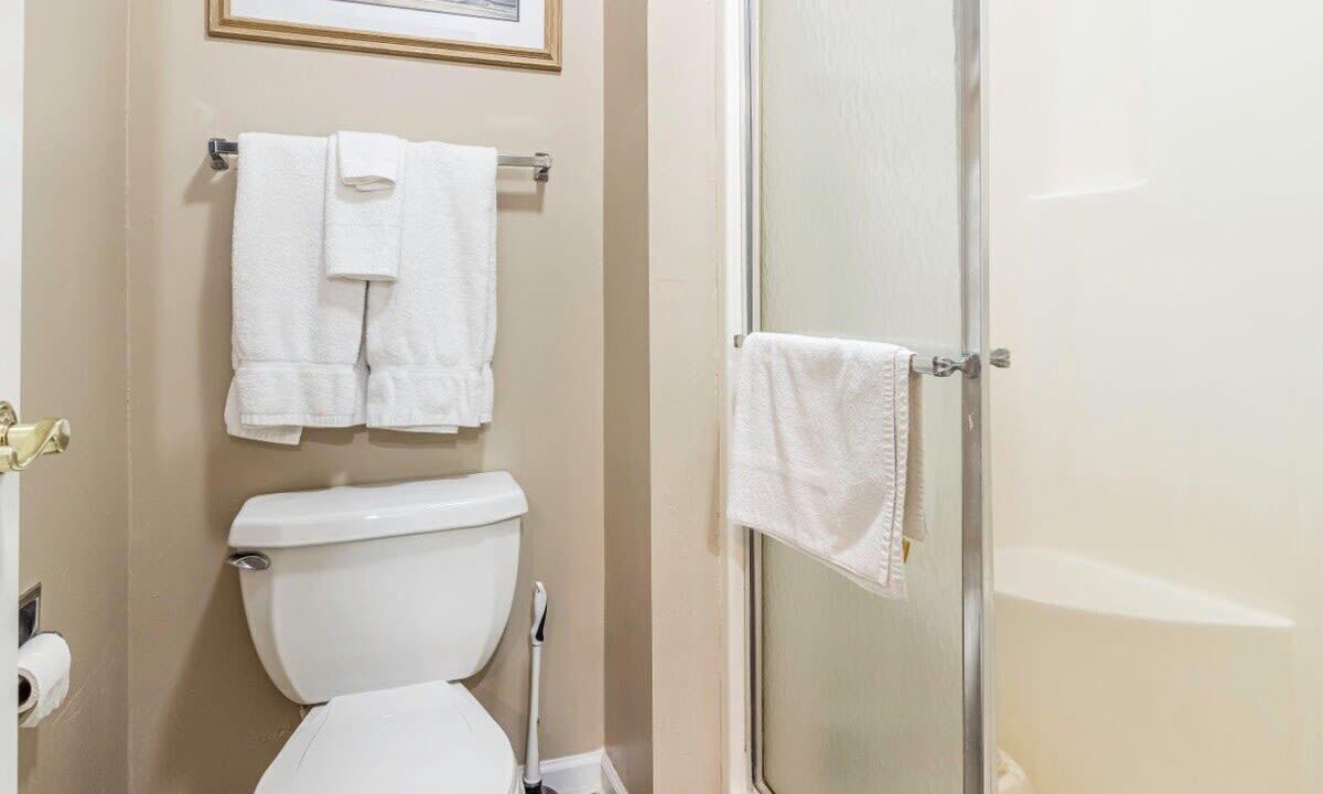 Photo of Bathroom in Village of Four Seasons