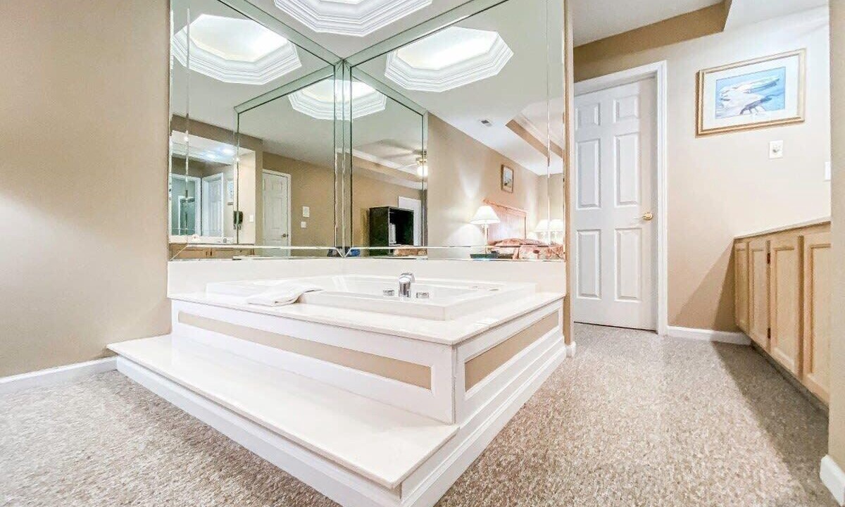 Photo of Bathroom in Village of Four Seasons
