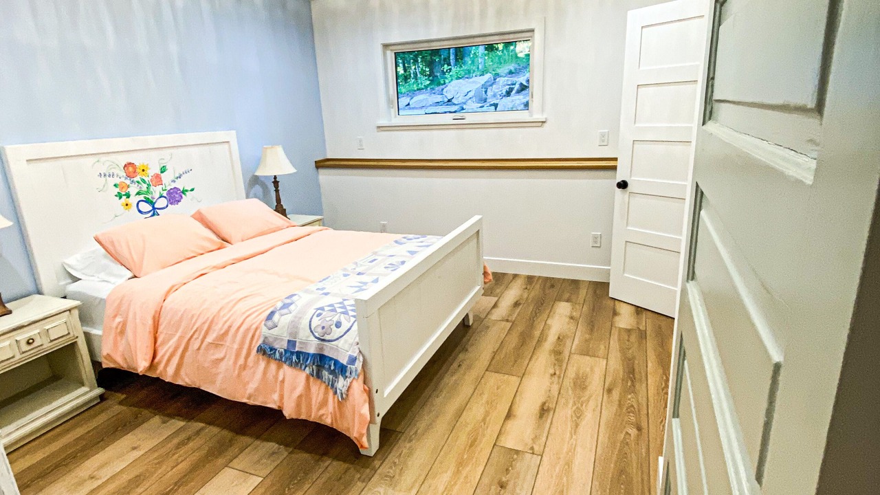 Photo of Bedroom in Port Carling